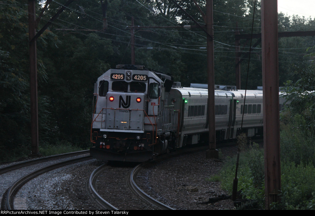 NJT 4205